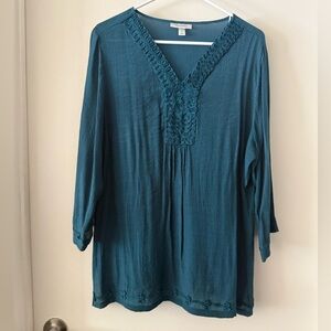 Dressbarn Gauzy Tunic Top